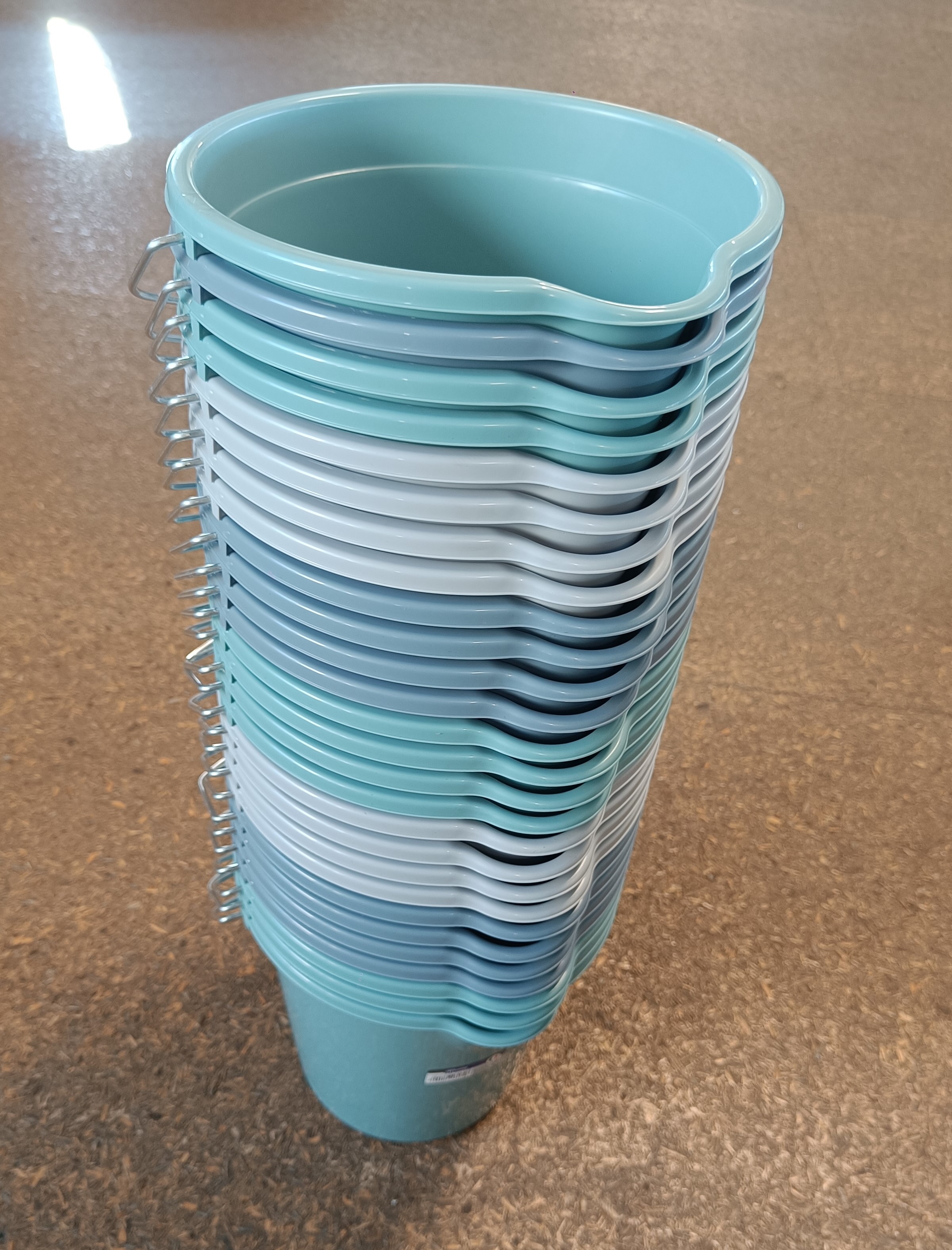 Plastový kbelík 5l barevný